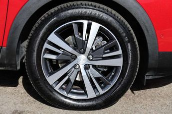 Peugeot 3008 1.2 PureTech Allure Premium+ 5dr EAT8