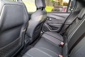 Peugeot 208 1.2 PureTech 100 GT 5dr