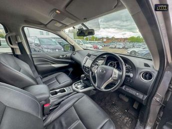 Nissan Navara Double Cab Pick Up Tekna 2.3dCi 190 TT 4WD Auto