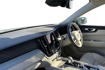 Volvo XC60 2.0 B5P Core 5dr AWD Geartronic