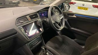 Volkswagen Tiguan 1.4 TSI eHybrid Elegance 5dr DSG