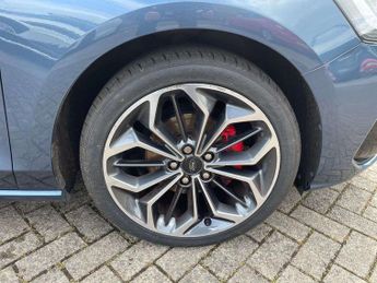 Ford Focus 1.0 EcoBoost Hybrid mHEV 155 ST-Line Vignale 5dr