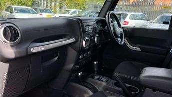 Jeep Wrangler 2.8 CRD Sahara 4dr Auto