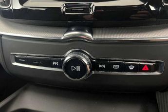 Volvo XC60 2.0 B5P R DESIGN 5dr AWD Geartronic