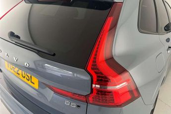 Volvo XC60 2.0 B5P R DESIGN 5dr AWD Geartronic