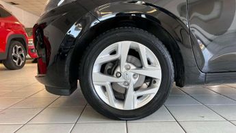 Hyundai i10 1.0 MPi SE Connect 5dr Auto