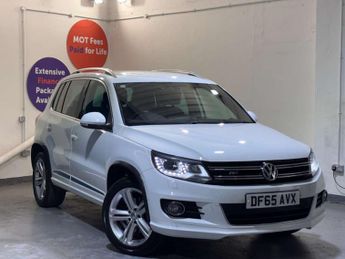 Volkswagen Tiguan 2.0 TDi BlueMotion Tech R-Line 150 5dr [NAV]