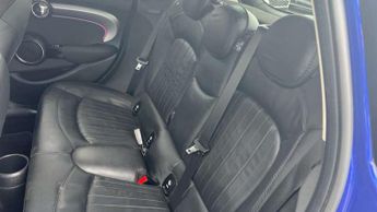 MINI Hatchback 5dr 1.5 Cooper Exclusive II 5dr Auto