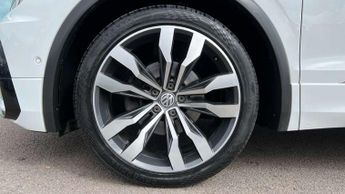 Volkswagen Tiguan 2.0 TDi 150 4Motion R-Line Tech 5dr DSG