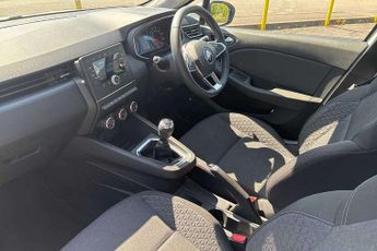 Renault Clio 1.0 TCe 100 Play 5dr