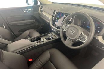 Volvo XC60 2.0 B5P Core 5dr AWD Geartronic