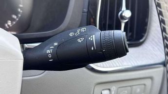 Volvo XC60 2.0 T8 Recharge PHEV Inscription Pro 5dr AWD Auto