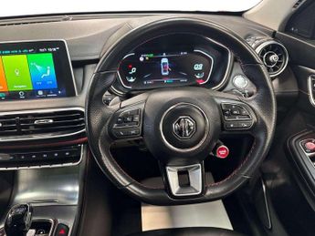 MG HS 1.5 T-GDI Exclusive 5dr DCT