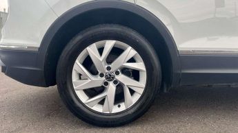 Volkswagen Tiguan 2.0 TDI Life 5dr DSG