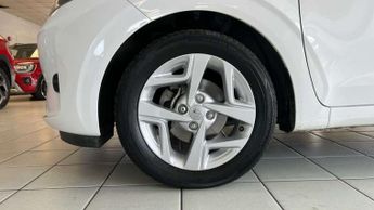 Hyundai i10 1.0 MPi SE Connect 5dr Auto
