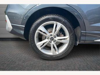 Audi Q3 40 TFSI Quattro S Line 5dr S Tronic