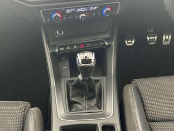 Audi Q3 35 TFSI S Line 5dr