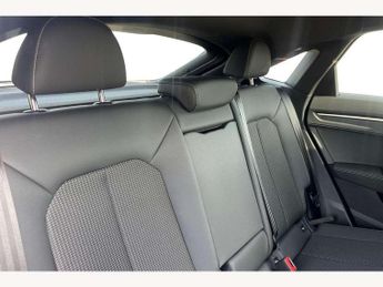Audi Q3 35 TFSI S Line 5dr S Tronic