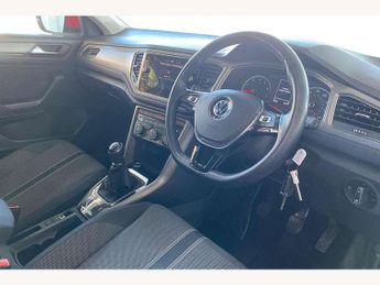 Volkswagen T-Roc 1.5 TSI EVO Design 5dr
