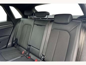 Audi Q3 35 TDI S Line 5dr S Tronic