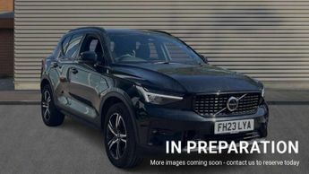 Volvo XC40 2.0 B3P Plus Dark 5dr Auto