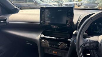 Toyota Yaris Cross 1.5 Hybrid Design 5dr CVT