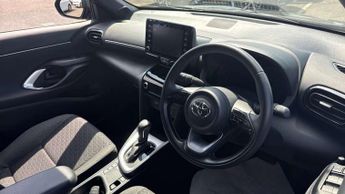Toyota Yaris Cross 1.5 Hybrid Design 5dr CVT