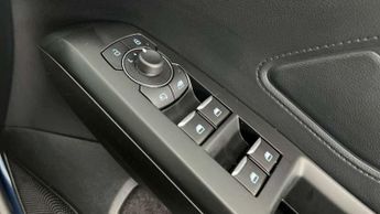Ford Focus 1.0 EcoBoost ST-Line Vignale 5dr