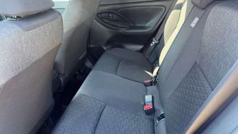 Toyota Yaris Cross 1.5 Hybrid Design 5dr CVT