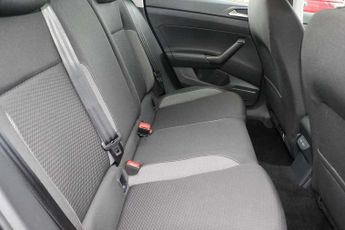 Volkswagen Polo 1.0 Life 5dr