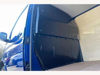 Volkswagen Transporter 2.0 TDI 110 Startline Van