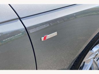 Audi A4 Avant 40 TFSI 204 S Line 5dr S Tronic