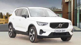 Volvo XC40 2.0 B3P Plus Dark 5dr Auto