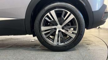 Peugeot 3008 1.2 Hybrid 136 Allure 5dr e-DSC6