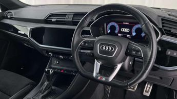 Audi Q3 35 TFSI Black Edition 5dr S Tronic