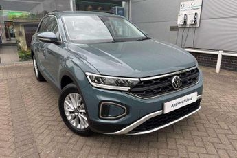 Volkswagen T-Roc 1.5 TSI Life 5dr