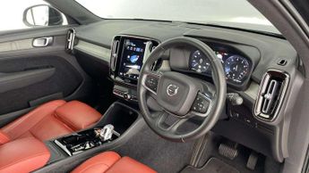 Volvo XC40 2.0 B4P Inscription Pro 5dr Auto