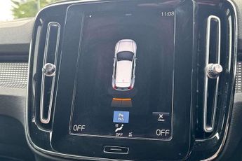 Volvo XC40 Recharge 1.5 T4 Recharge PHEV R DESIGN 5dr Auto