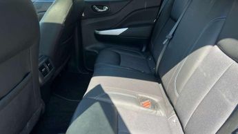 Nissan Navara Double Cab Pick Up N-Guard 2.3dCi 190 TT 4WD Auto