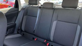 Volkswagen Polo 1.0 TSI Life 5dr