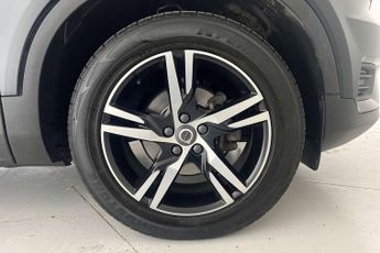 Volvo XC40 1.5 T3 [163] R DESIGN 5dr Geartronic