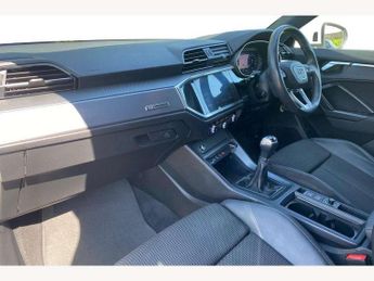 Audi Q3 35 TFSI S Line 5dr