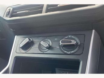 Volkswagen Polo 1.0 Life 5dr