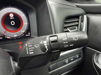 Nissan Qashqai 1.3 DiG-T MH 158 N-Connecta 5dr Xtronic