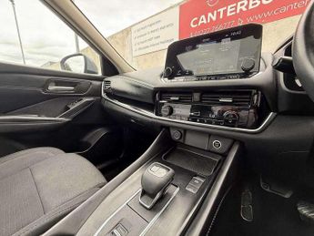 Nissan Qashqai 1.3 DiG-T MH 158 N-Connecta 5dr Xtronic
