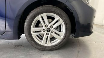Toyota Corolla 1.8 VVT-i Hybrid Icon Tech 5dr CVT