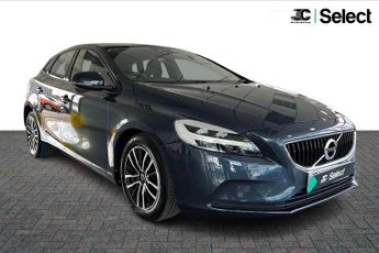 Volvo V40 T2 [122] Momentum 5dr