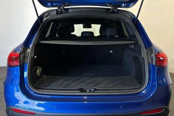 Mercedes-Benz GLC GLC 300d 4Matic AMG Line Premium + 5dr 9G-Tronic
