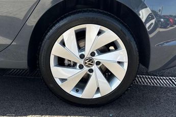 Volkswagen Golf 1.5 TSI 150 Match 5dr