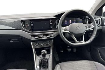 Volkswagen Polo 1.0 TSI Life 5dr